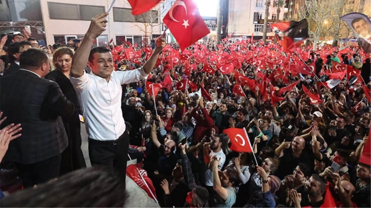 Denizli’de başkan seçilen CHP’li Çavuşoğlu: Belediyenin evrakları dışarı çıkarılıyor, herkes ayağını denk alsın