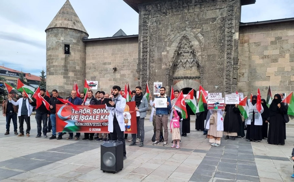 Erzurum’da Hekimler ve Sağlık Çalışanları İsrail’in Gazze’ye Saldırılarını Protesto Ediyor